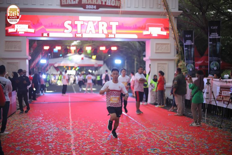 Race photo from Kediri Half Marathon 2024