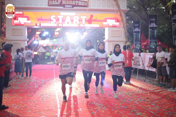 Race photo from Kediri Half Marathon 2024