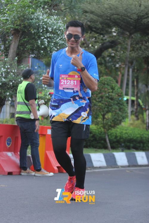 Race photo from Isoplus Run 2024 Surabaya