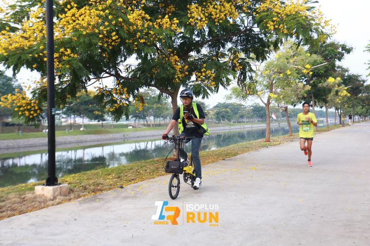 Race photo from ISOPlus Run 2024 Jakarta