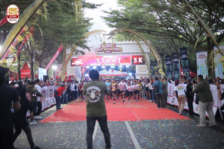Race photo from Kediri Half Marathon 2024