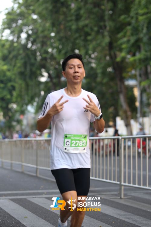 Race photo from SURABAYA ISOPLUS MARATHON 2025