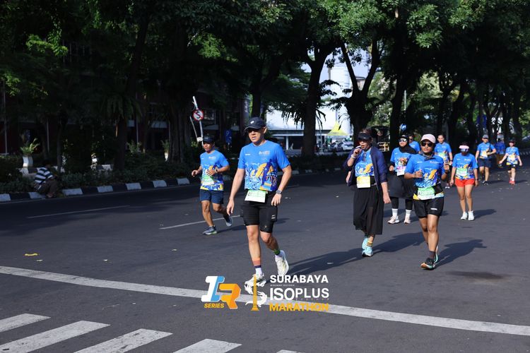 Race photo from SURABAYA ISOPLUS MARATHON 2025