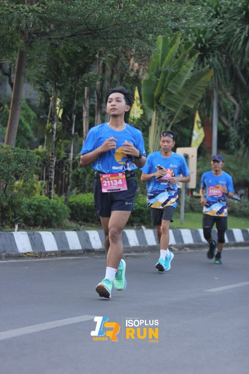 Race photo from Isoplus Run 2024 Surabaya