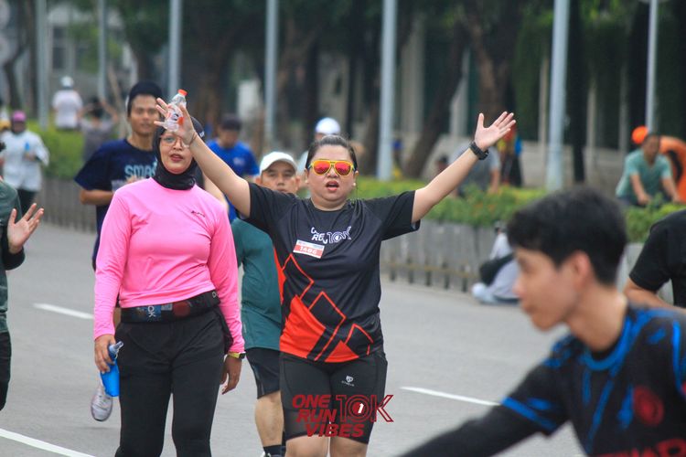 Race photo from ONE RUN 10K VIBES JAKARTA