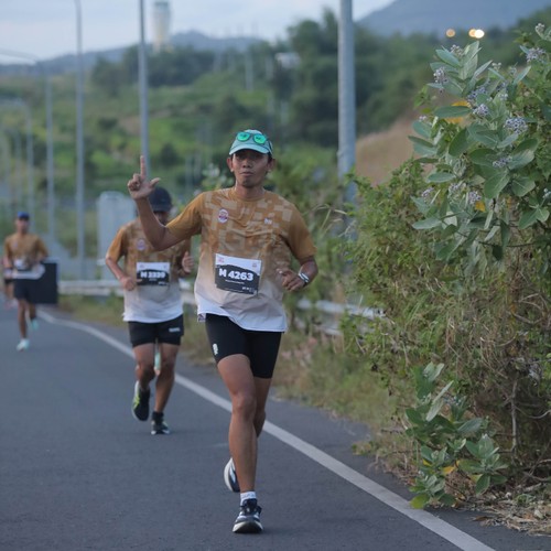 Race photo from KEDIRI HALF MARATHON 2026