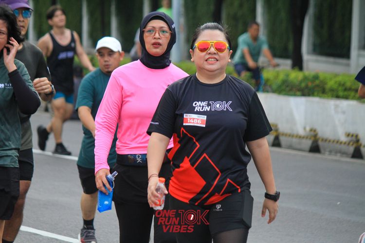 Race photo from ONE RUN 10K VIBES JAKARTA