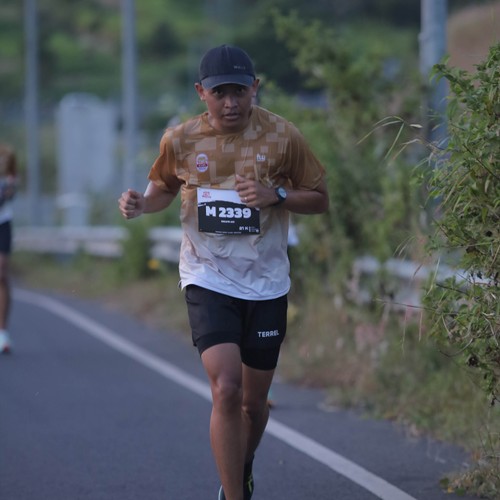Race photo from KEDIRI HALF MARATHON 2026