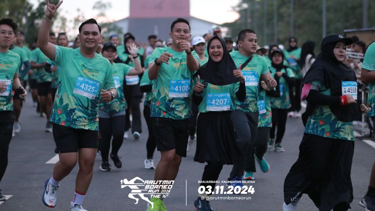 Race photo from Arutmin Borneo Run 2024