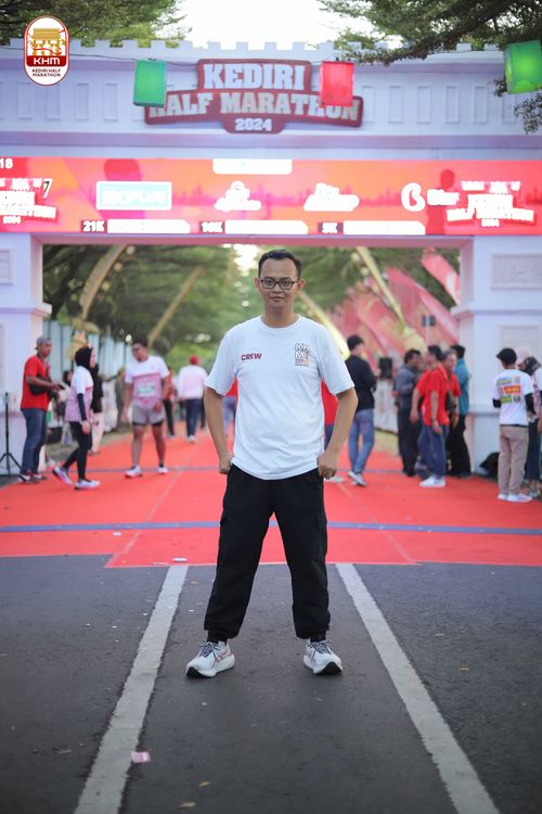 Race photo from Kediri Half Marathon 2024