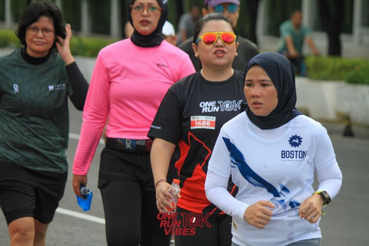 Race photo from ONE RUN 10K VIBES JAKARTA