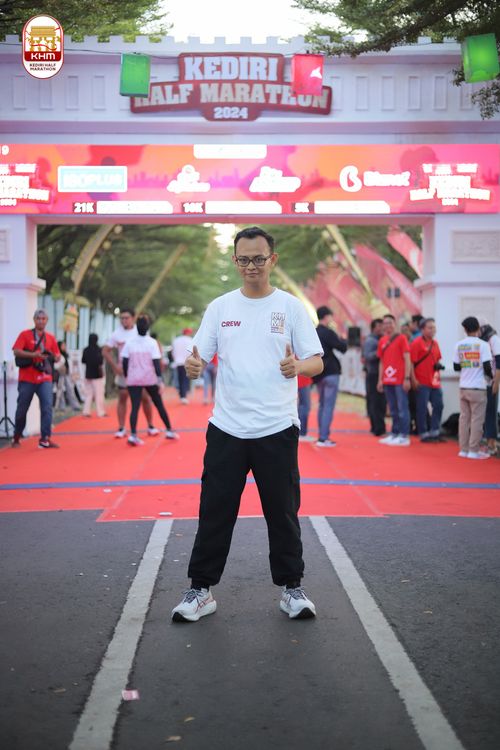 Race photo from Kediri Half Marathon 2024