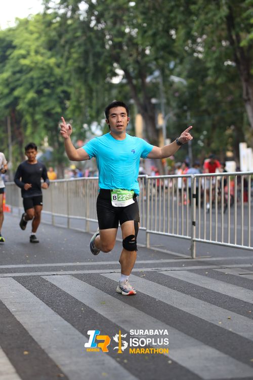 Race photo from SURABAYA ISOPLUS MARATHON 2025