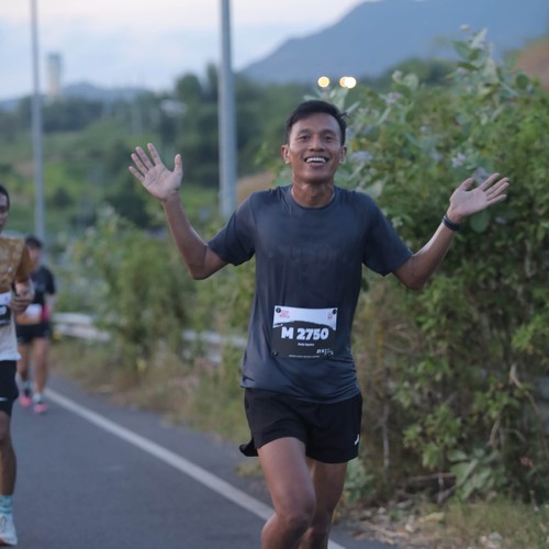 Race photo from KEDIRI HALF MARATHON 2026