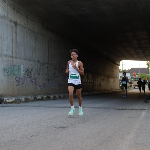 Race photo from KEDIRI HALF MARATHON 2026