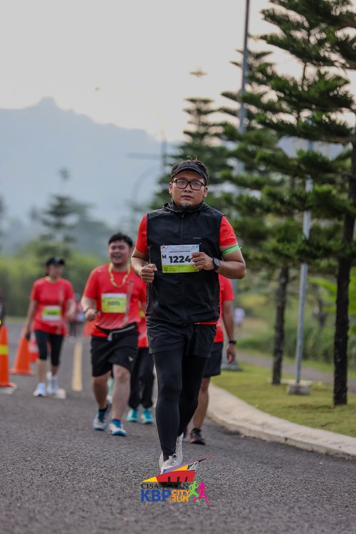 Race photo from CISANGKAN KBP CITY RUN 2025