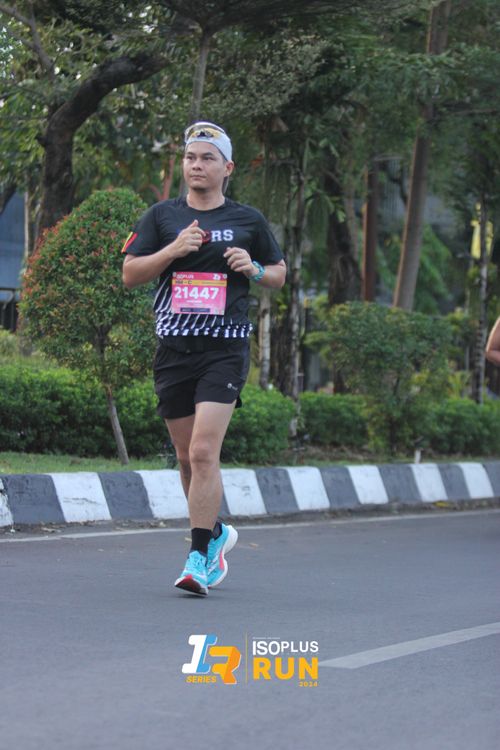 Race photo from Isoplus Run 2024 Surabaya