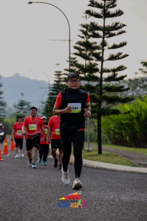 Race photo from CISANGKAN KBP CITY RUN 2025
