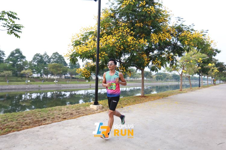 Race photo from ISOPlus Run 2024 Jakarta