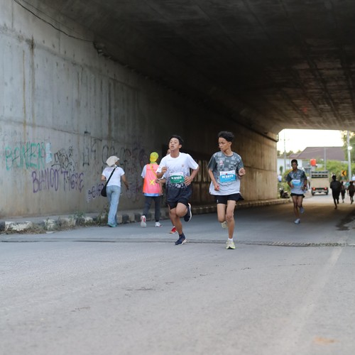 Race photo from KEDIRI HALF MARATHON 2026