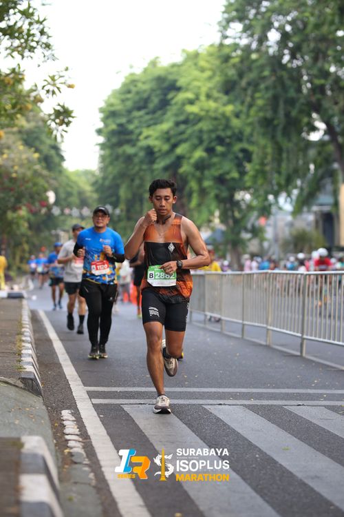 Race photo from SURABAYA ISOPLUS MARATHON 2025
