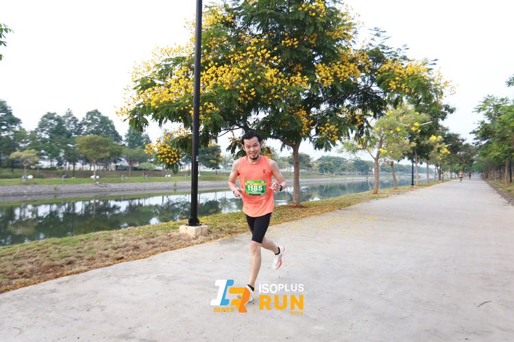 Race photo from ISOPlus Run 2024 Jakarta