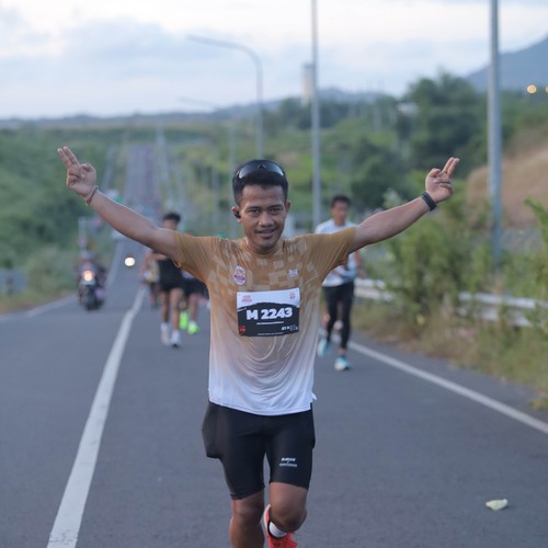 Race photo from KEDIRI HALF MARATHON 2026