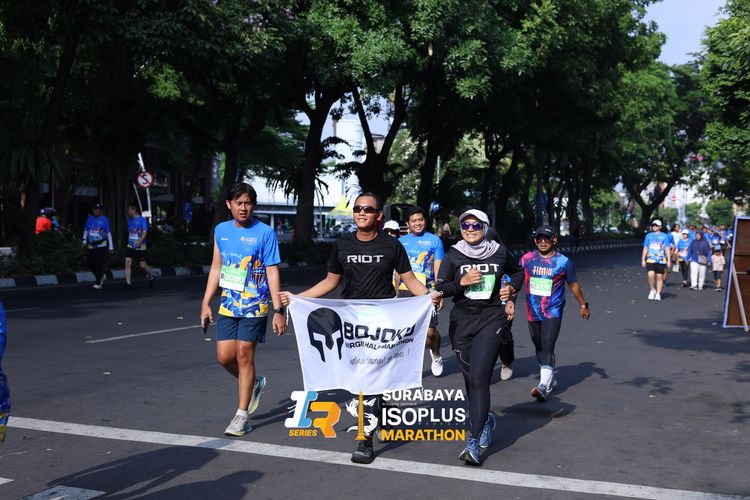 Race photo from SURABAYA ISOPLUS MARATHON 2025