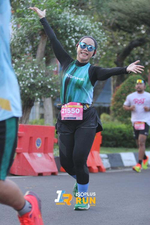 Race photo from Isoplus Run 2024 Surabaya