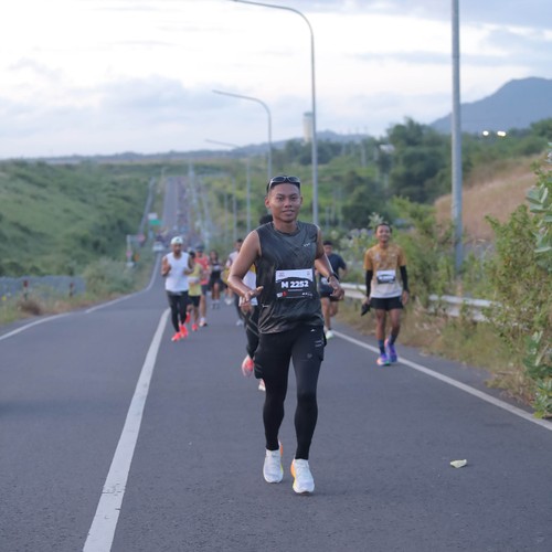 Race photo from KEDIRI HALF MARATHON 2026
