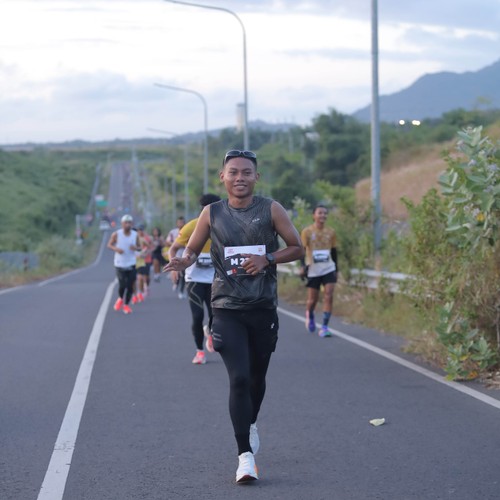 Race photo from KEDIRI HALF MARATHON 2026