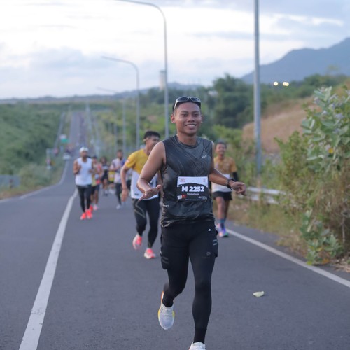 Race photo from KEDIRI HALF MARATHON 2026