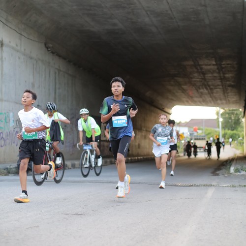 Race photo from KEDIRI HALF MARATHON 2026