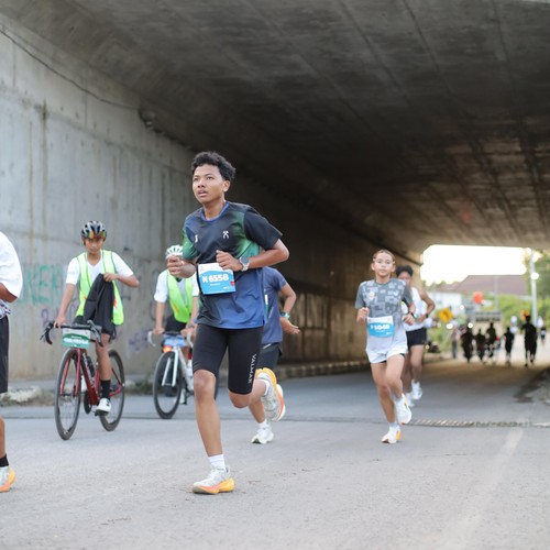 Race photo from KEDIRI HALF MARATHON 2026