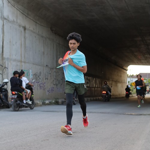 Race photo from KEDIRI HALF MARATHON 2026