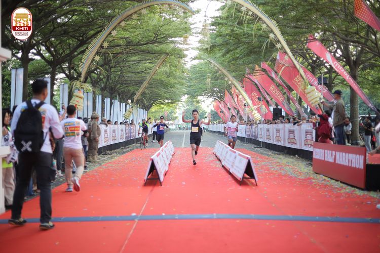 Race photo from Kediri Half Marathon 2024