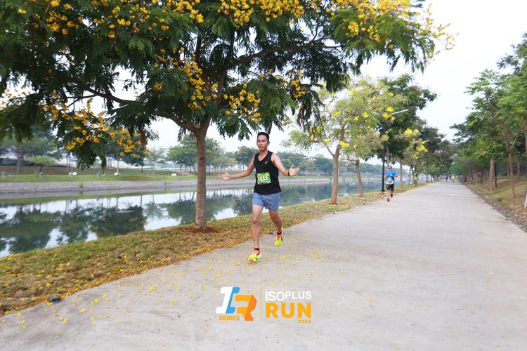 Race photo from ISOPlus Run 2024 Jakarta