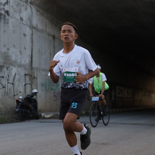 Race photo from KEDIRI HALF MARATHON 2026