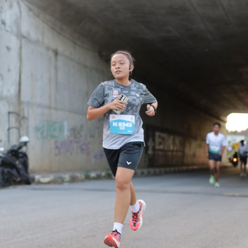Race photo from KEDIRI HALF MARATHON 2026