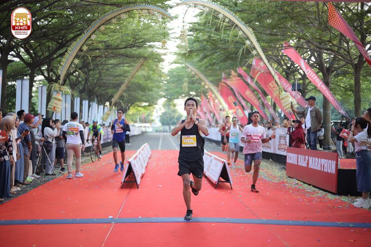 Race photo from Kediri Half Marathon 2024