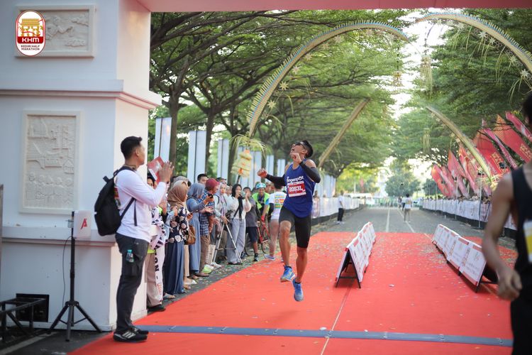 Race photo from Kediri Half Marathon 2024