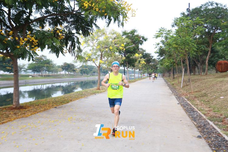 Race photo from ISOPlus Run 2024 Jakarta