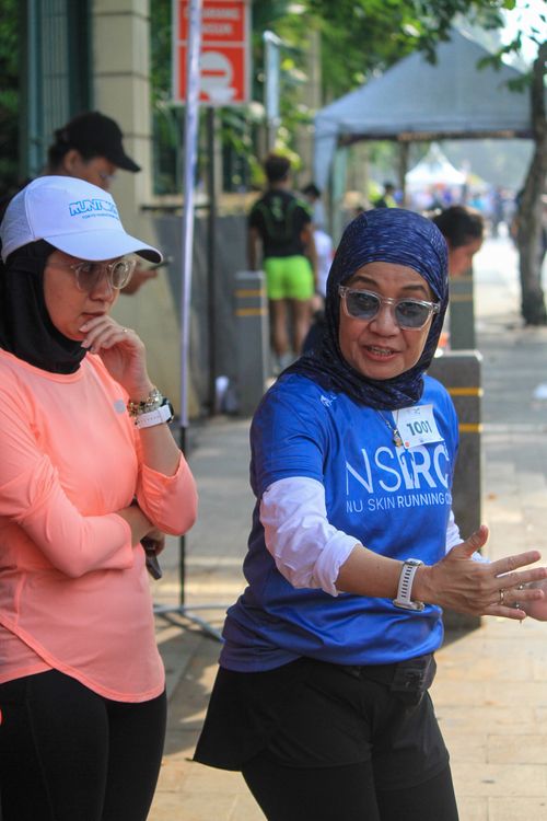 Race photo from NU SKIN RUNNING CLUB