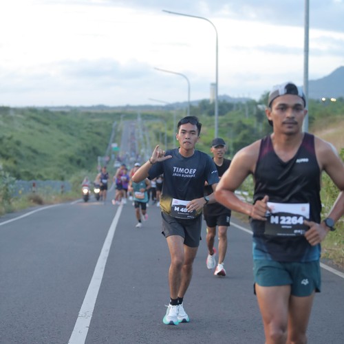 Race photo from KEDIRI HALF MARATHON 2026