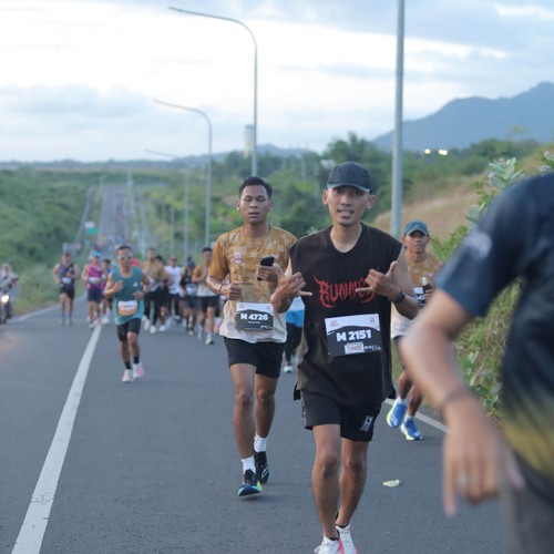 Race photo from KEDIRI HALF MARATHON 2026