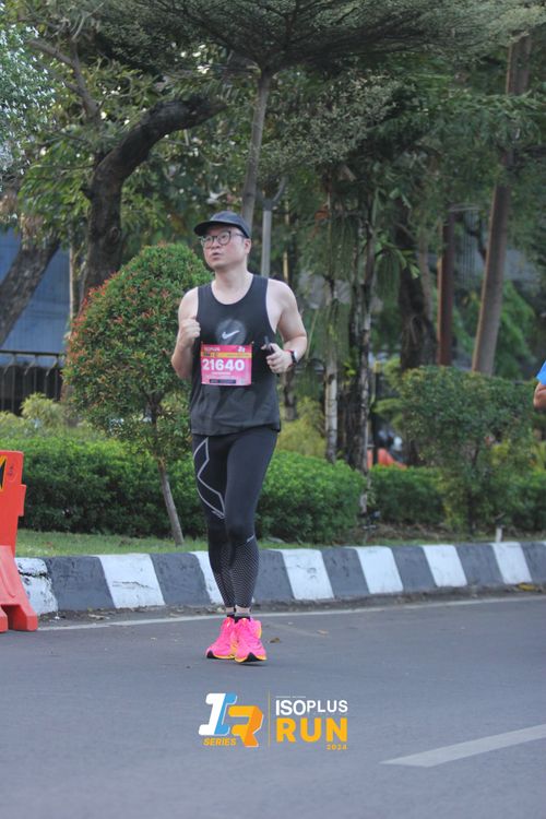Race photo from Isoplus Run 2024 Surabaya