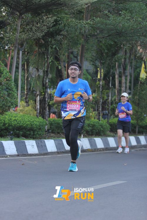 Race photo from Isoplus Run 2024 Surabaya