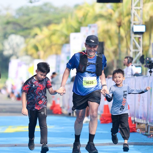 Race photo from BOGORUN 2026
