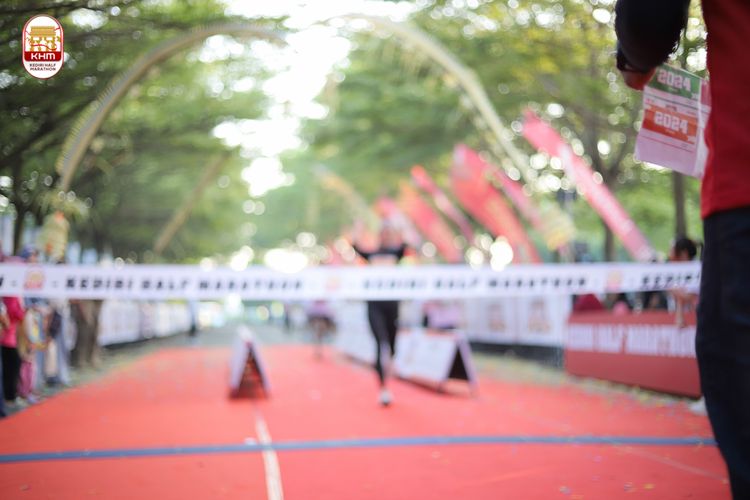 Race photo from Kediri Half Marathon 2024