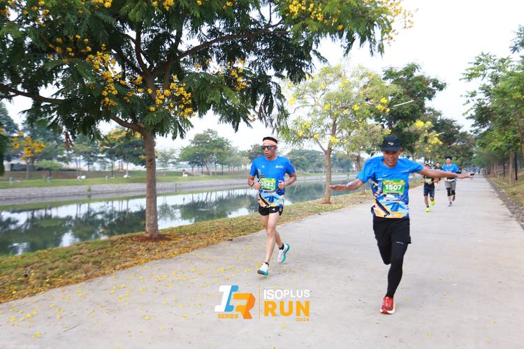 Race photo from ISOPlus Run 2024 Jakarta
